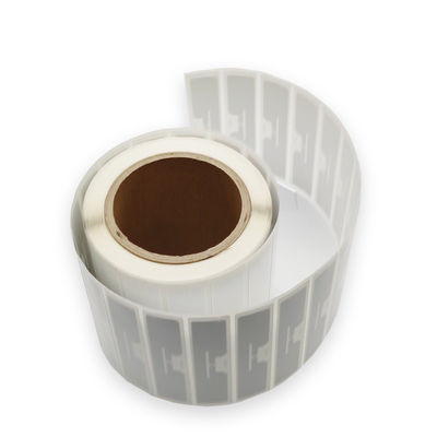 ISO18000-6C RFID UHF 태그 차량 RFID 바람막이 태그 860-960MHz