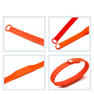 FM11RF08 RFID 손목 밴드 태그 조정할 수 있는 RFID 실리콘 손목 밴드