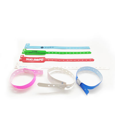 많은 컬러로 RFID PVC 손목 밴드 전파 식별 태그 밴드를 특별주문하세요