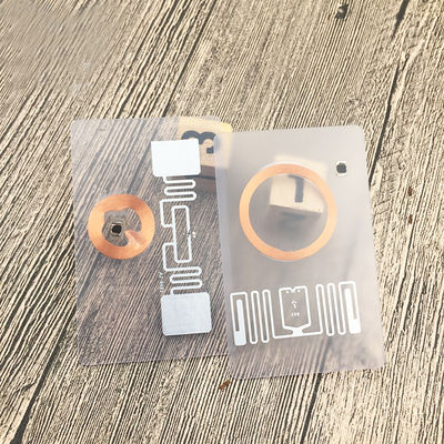 LF UHF 하이브리드 스마트 카드 RFID 이중 주파수 카드 겉만 번지르한 마무리